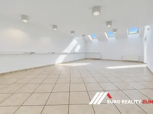 Pronájem vily, Zlín, Vršava I, 477 m2