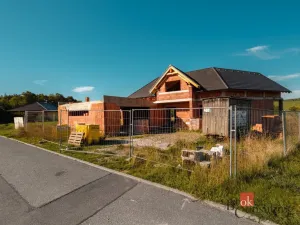 Prodej rodinného domu, Litohlavy, 212 m2
