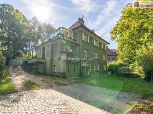 Prodej rodinného domu, Liberec - Liberec I-Staré Město, Třebízského, 191 m2