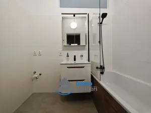 Pronájem bytu 3+1, Chrudim, U Stadionu, 78 m2