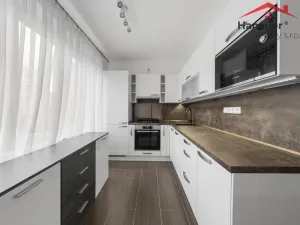 Prodej bytu 3+1, Děčín - Děčín XXXII-Boletice nad Labem, Přímá, 63 m2