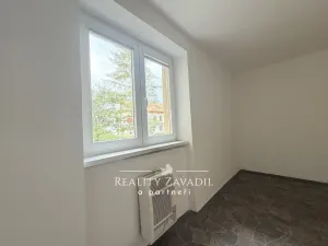 Prodej bytu 2+1, Benešov, Na Spořilově, 59 m2