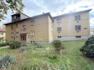 Prodej bytu 2+1, Benešov, Na Spořilově, 59 m2