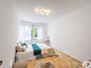 Prodej bytu 3+1, Střevač, 69 m2