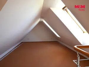 Pronájem bytu 3+1, Praha - Hloubětín, V Novém Hloubětíně, 162 m2