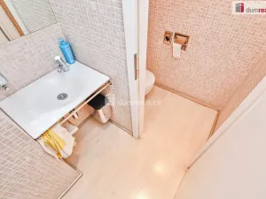 Pronájem kanceláře, Praha - Nové Město, V jirchářích, 284 m2