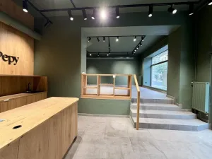 Pronájem obchodního prostoru, Plzeň, Americká, 140 m2