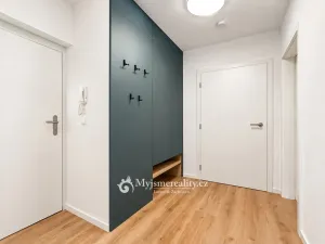 Prodej bytu 3+kk, Znojmo, Jarošova, 76 m2