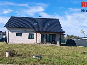 Prodej rodinného domu, Mnichovo Hradiště, Okružní, 170 m2