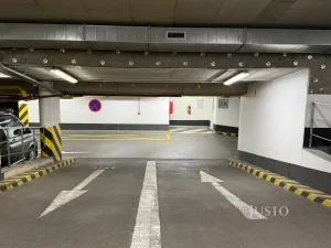 Pronájem garážového stání, Praha - Smíchov, Karla Engliše, 25 m2