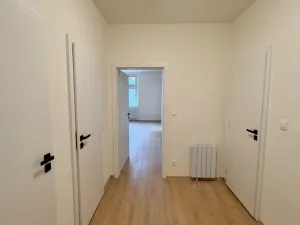Prodej bytu 2+kk, Praha - Vysočany, Na břehu, 57 m2