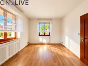 Pronájem kanceláře, Plzeň, Slovanské údolí, 36 m2