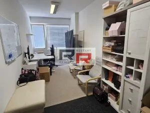 Pronájem kanceláře, Olomouc - Hodolany, Fibichova, 36 m2