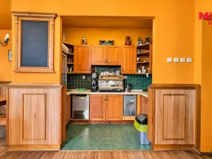 Pronájem restaurace, Praha - Krč, Pacovská, 324 m2