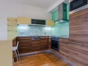 Pronájem bytu 1+kk, Dolní Břežany, U Náměstí, 57 m2