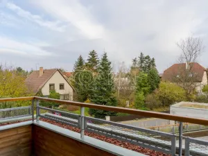 Pronájem bytu 1+kk, Dolní Břežany, U Náměstí, 57 m2