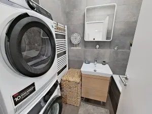 Pronájem bytu 2+kk, Praha - Žižkov, Malešická, 64 m2