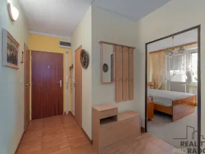 Prodej bytu 3+1, Moravský Krumlov, Sídliště, 73 m2