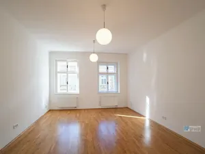 Pronájem bytu 2+1, Praha - Žižkov, Štítného, 73 m2