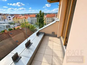 Prodej bytu 2+1, Praha - Libeň, Sokolovská, 110 m2