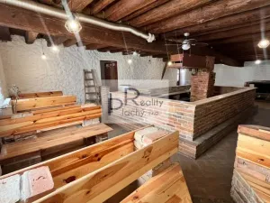 Pronájem obchodního prostoru, Znojmo, Tovární, 300 m2