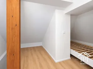 Pronájem bytu 2+kk, Praha - Holešovice, Komunardů, 53 m2