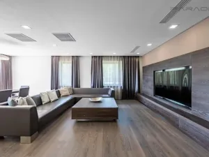 Pronájem bytu 5+kk, Praha - Radotín, Zderazská, 260 m2