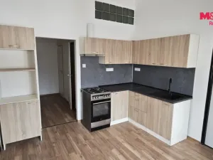 Pronájem bytu 2+1, Náchod - Staré Město nad Metují, Jugoslávská, 61 m2