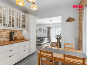 Prodej rodinného domu, Jeneč, A. Dvořáka, 102 m2