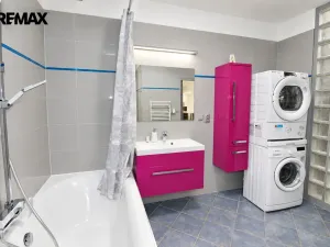 Pronájem bytu 2+kk, Praha - Vokovice, Lužná, 70 m2