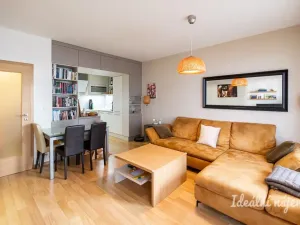 Pronájem bytu 2+kk, Praha - Vysočany, Sousedíkova, 59 m2