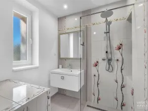 Pronájem bytu 1+kk, Hradec Králové, Dvorská, 28 m2