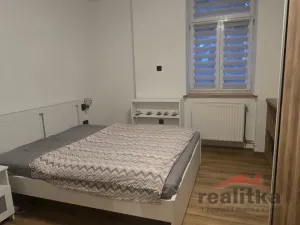 Pronájem bytu 2+kk, Opava - Předměstí, Pekařská, 47 m2