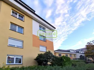 Pronájem bytu 2+kk, Praha - Libeň, Společná, 46 m2