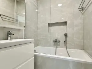 Pronájem bytu 2+1, Praha - Záběhlice, Střimelická, 56 m2
