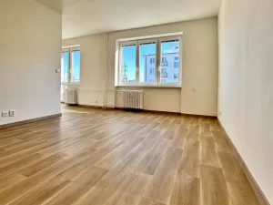 Pronájem bytu 2+1, Praha - Záběhlice, Střimelická, 56 m2