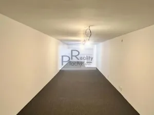 Pronájem obchodního prostoru, Znojmo, 67 m2