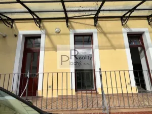 Pronájem obchodního prostoru, Znojmo, 67 m2