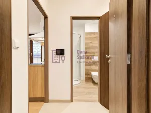Pronájem bytu 1+kk, Jindřichův Hradec - Jindřichův Hradec I, nám. Míru, 20 m2