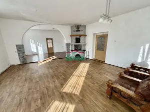 Prodej činžovního domu, Litvínov - Janov, Hornická, 1678 m2