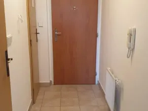 Pronájem bytu 1+kk, Praha - Hostivař, Pražská, 27 m2