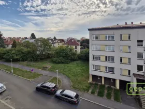 Pronájem bytu 3+kk, Praha - Kobylisy, Hovorčovická, 76 m2