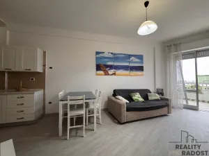 Prodej bytu 4+kk, Via C. Colombo, Silvi, Itálie, 80 m2