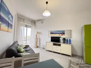 Prodej bytu 4+kk, Via C. Colombo, Silvi, Itálie, 80 m2