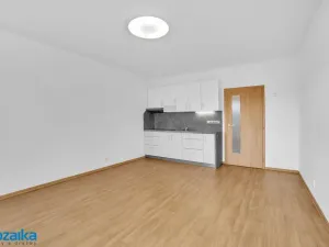 Pronájem bytu 1+kk, Lanškroun - Žichlínské Předměstí, Na Slovanech, 29 m2