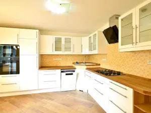 Prodej bytu 3+kk, Praha - Košíře, Destinové, 65 m2