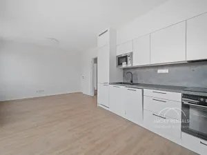 Pronájem bytu 1+kk, Praha - Chodov, Líbalova, 32 m2