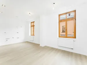 Pronájem bytu 1+kk, Jilemnice, Jana Harracha, 35 m2