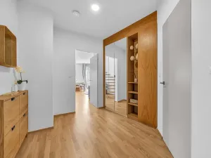 Prodej bytu 4+kk, Praha - Bubeneč, Rooseveltova, 153 m2