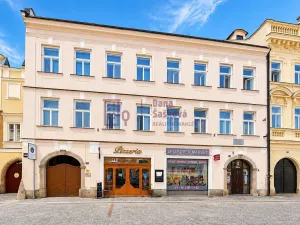 Pronájem bytu 1+kk, Jindřichův Hradec - Jindřichův Hradec I, nám. Míru, 50 m2